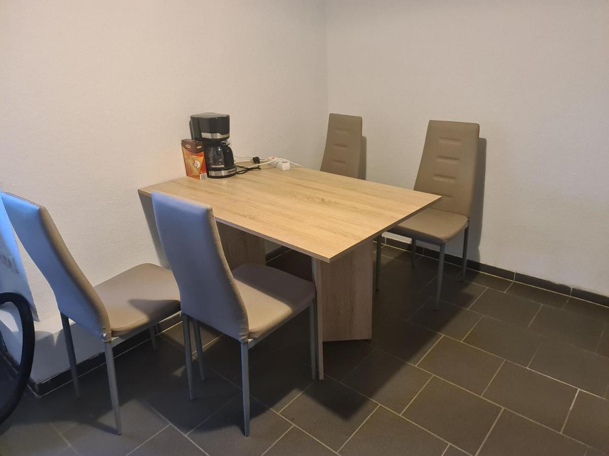 Möblierte Wohnung in Oebisfelde 1 OG Exterior foto