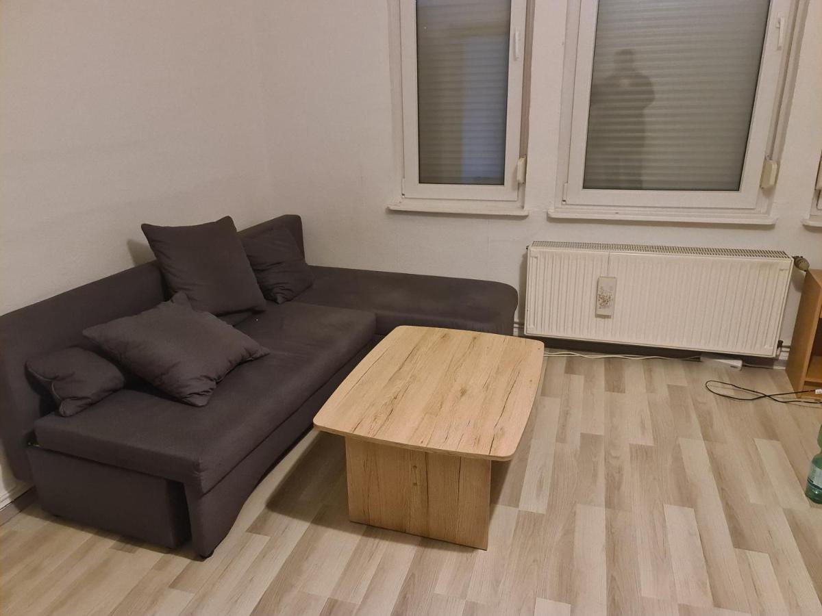 Möblierte Wohnung in Oebisfelde 1 OG Exterior foto